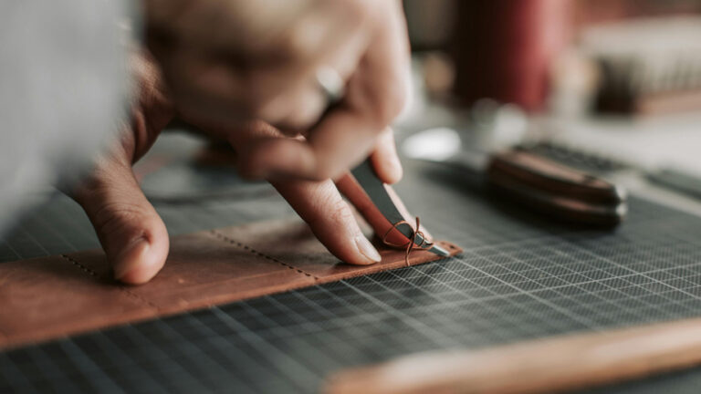 homepage_leather_2_924x530px